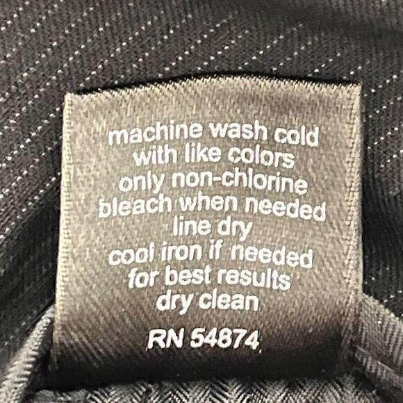 The Limited Drew Fit Black Shorts   Size 0 - Picture 4 of 4